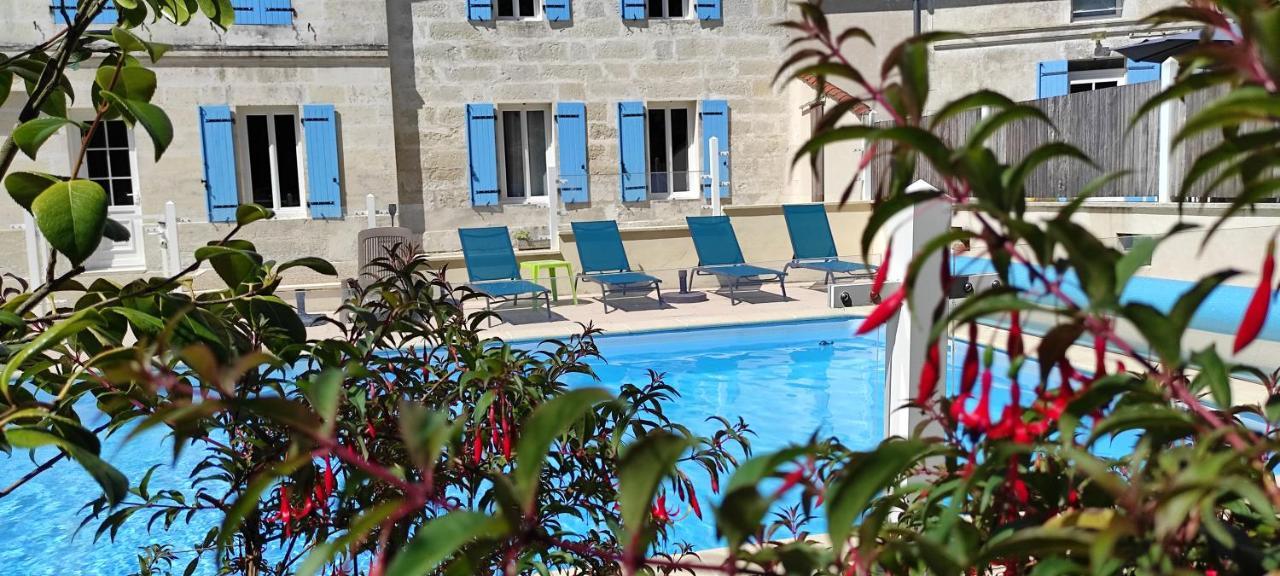 مبيت وإفطار Chaniers Les Cuves - Saintes المظهر الخارجي الصورة